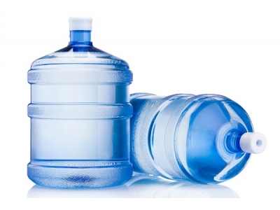 Nước uống tinh khiết đóng bình có còn là lựa chọn an toàn nhất cho sức khỏe?