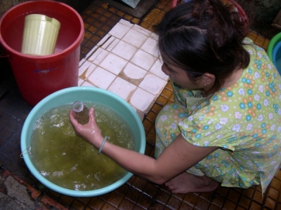 Nên mua máy lọc nước nào cho gia đình khi nguồn nước bị nhiễm mặn?